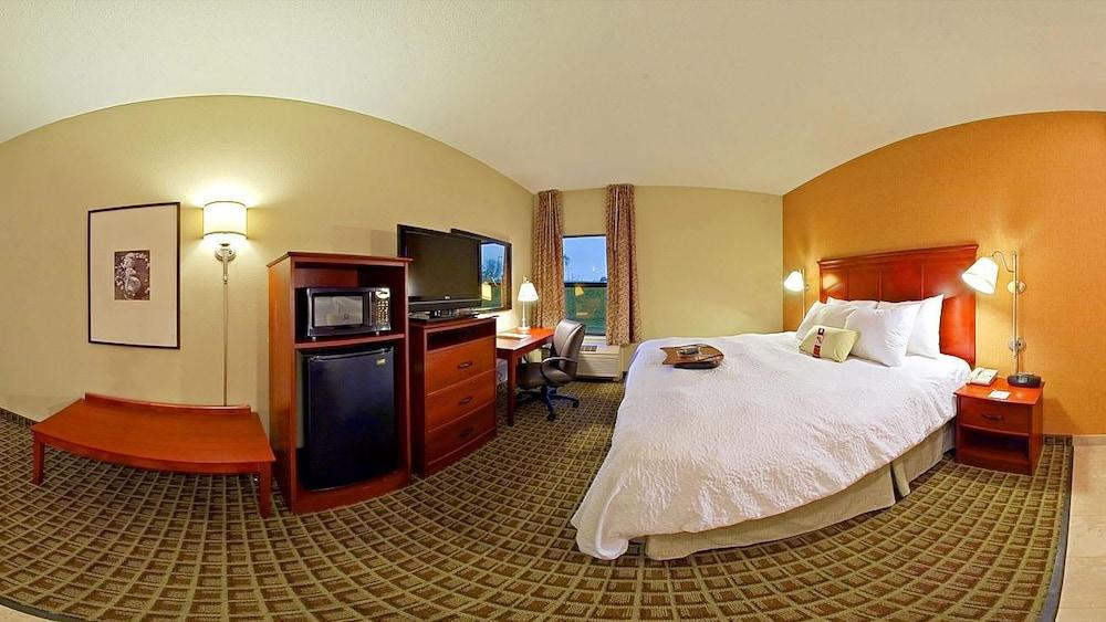 Hampton Inn & Suites Valparaiso Exterior foto